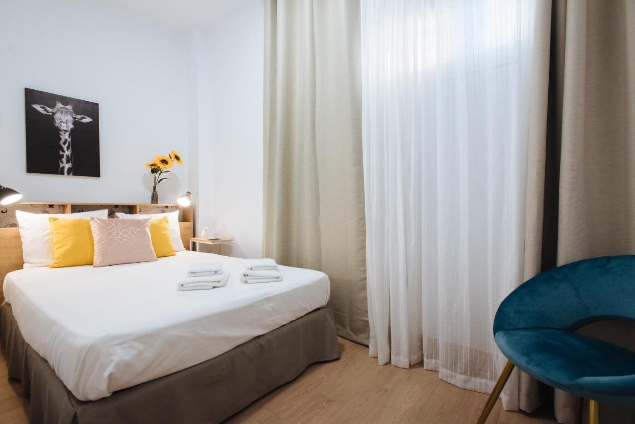 Hostly Rbh0 Modern Apartment Sevilla Exteriör bild