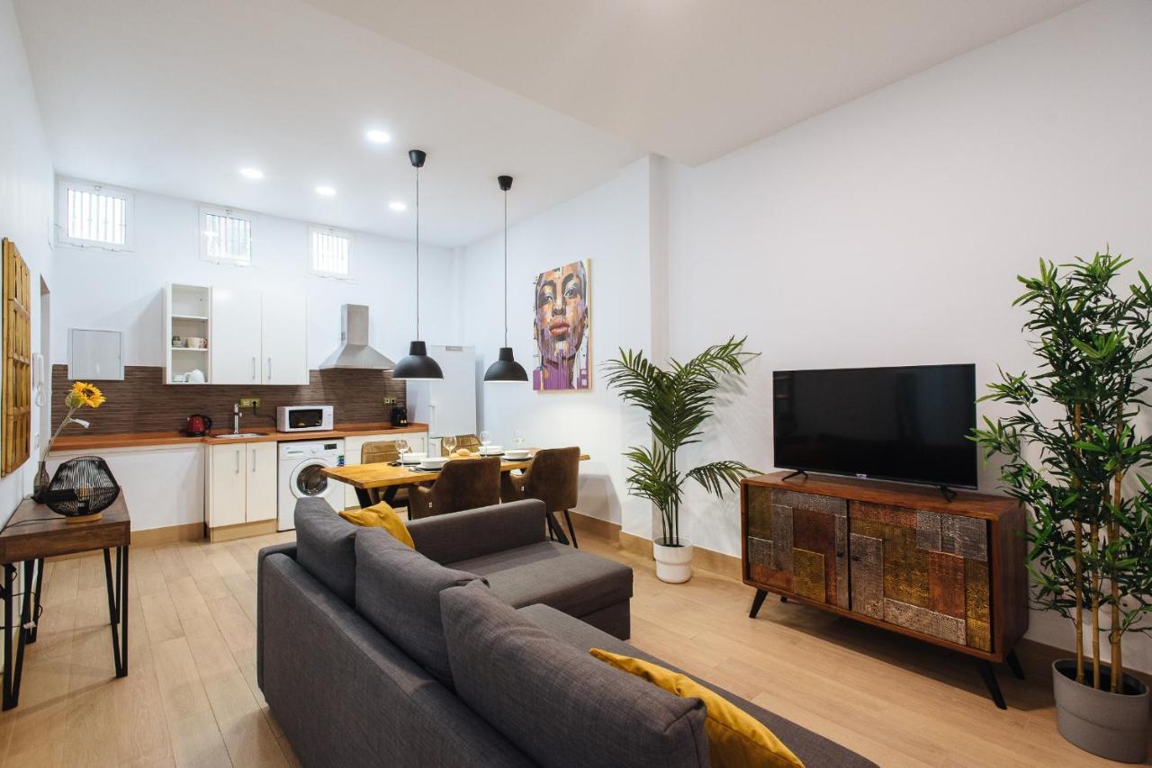 Hostly Rbh0 Modern Apartment Sevilla Exteriör bild