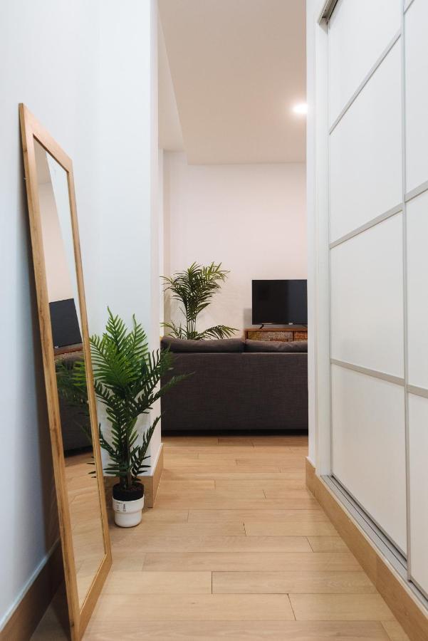 Hostly Rbh0 Modern Apartment Sevilla Exteriör bild